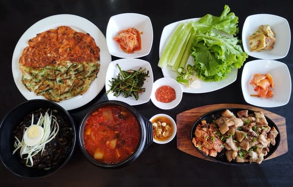 Korean food အရသာစစ်စစ်ကိုရရှိမယ့် တောင်ဥက္ကလာက Restaurant တစ်ဆိုင်